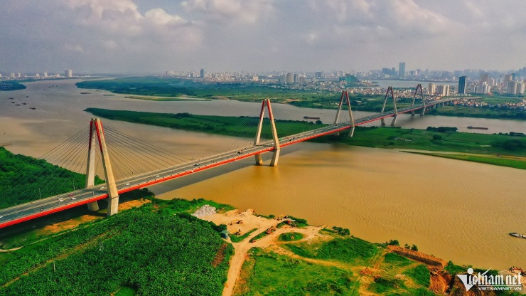 Hanoi is about to start construction of 3 bridges over the Red River, with a total investment of 47,982 billion.